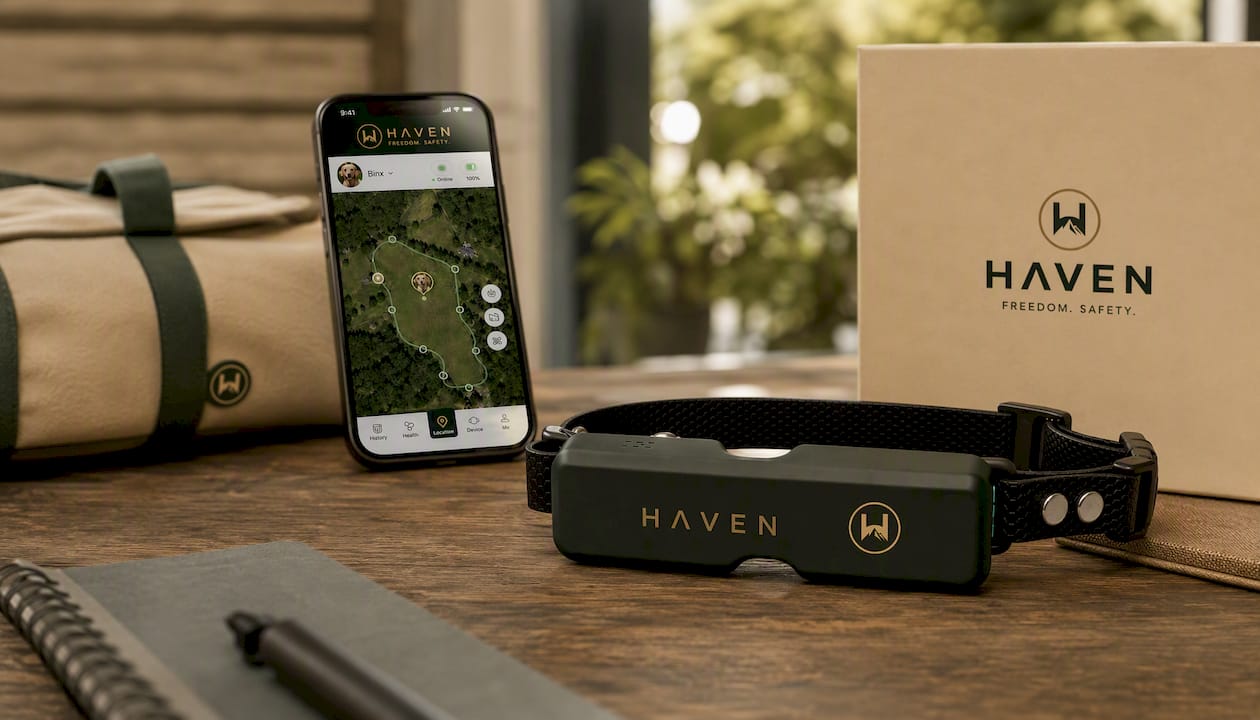 NAXWAVE Wireless GPS Dog Fence and Tracking Collar
